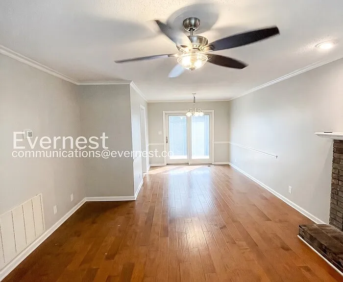 1035 Summerhaven Rd — Photo 10