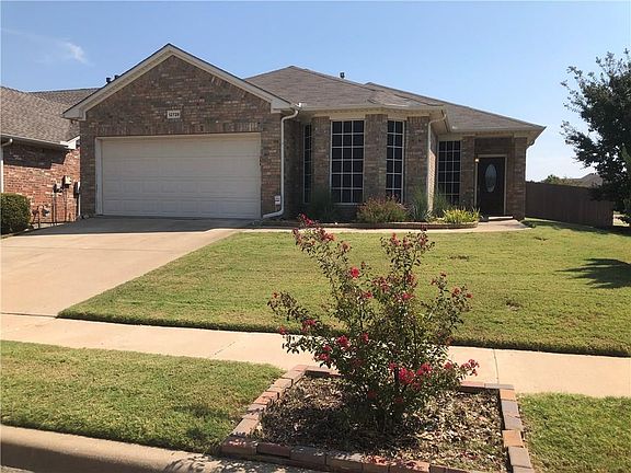 2nd image of 12728 Hannahsville Ln