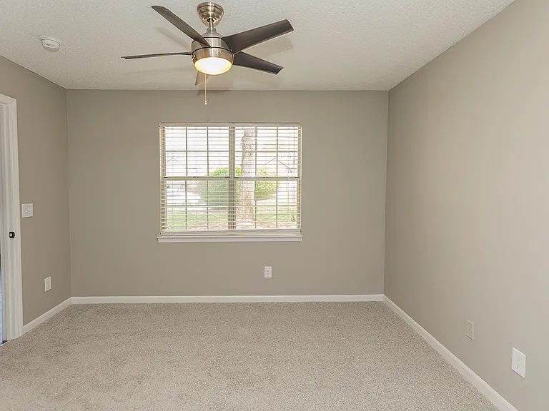 Littlestone Apartments — Photo 41