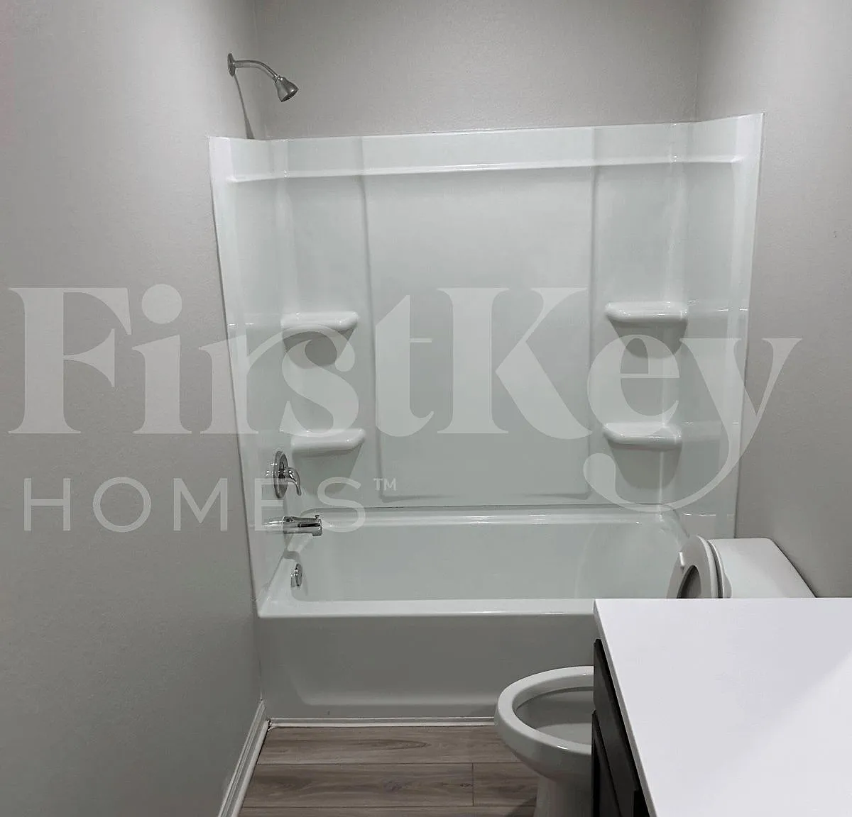 4 bed, 2.0 bath, 1787 sqft, $1,880 — Photo 3