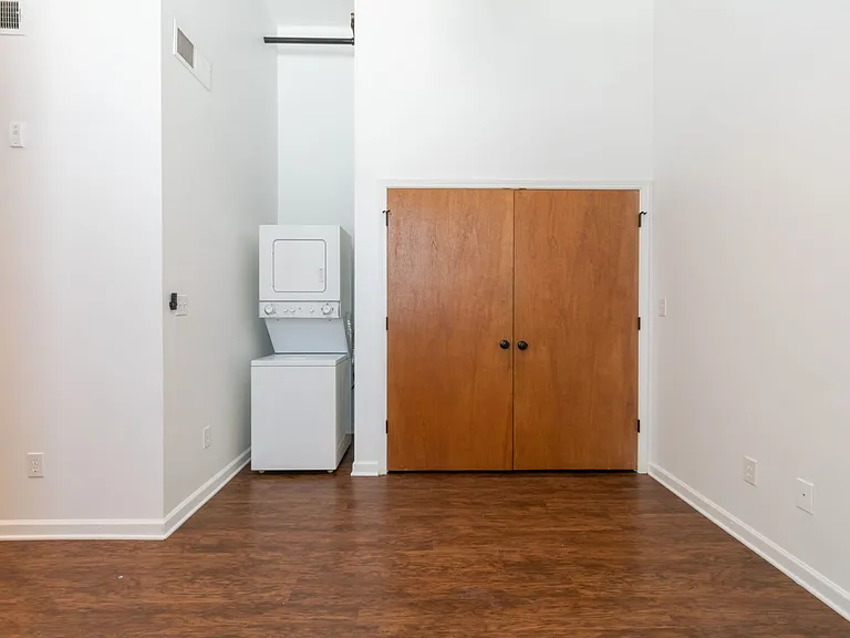 1528 Ralph David Abernathy Blvd SW #B104 — Photo 21