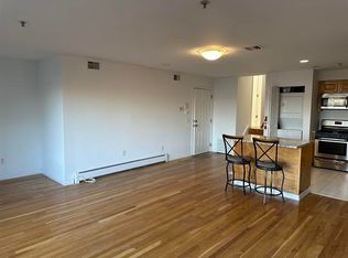8913 Riverside Pl #3, North Bergen, NJ 07047