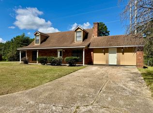 605 Hacienda Ave, Hattiesburg, MS 39402