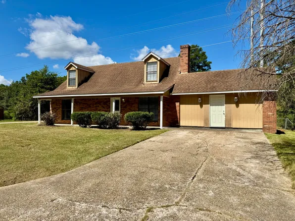 605 Hacienda Ave, Hattiesburg, MS 39402