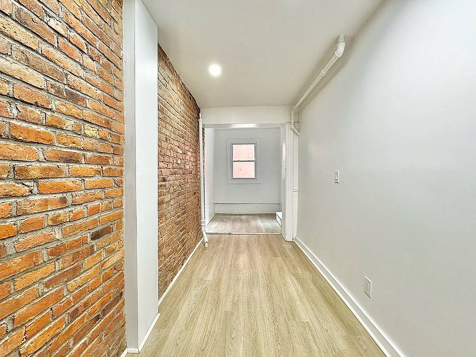 1st image of 5904 Avenue N #3