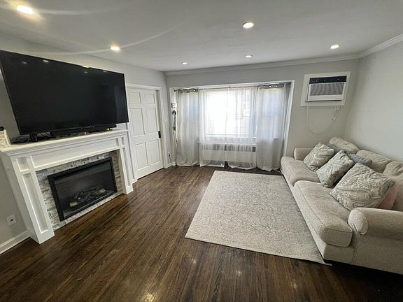 2nd image of 294 Clement Ave #1