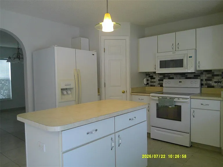 2502 Quail Park Ter — Photo 12