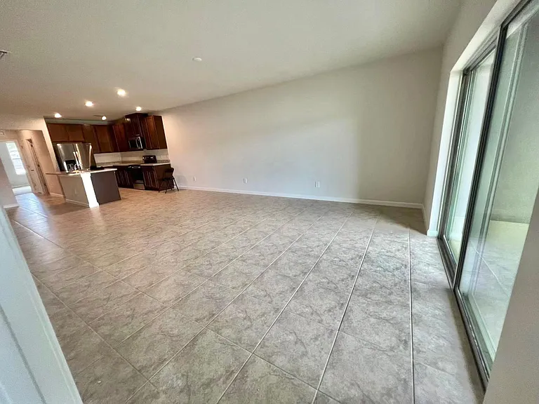 17914 Turning Leaf Cir — Photo 4