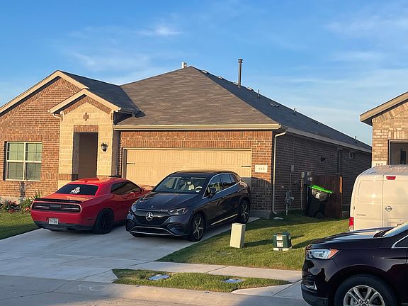 3rd image of 163 Birch Forest Ln