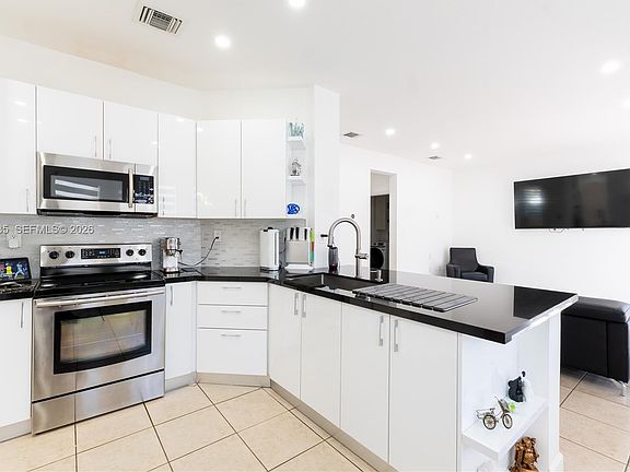 5th image of 10856 SW 247th St