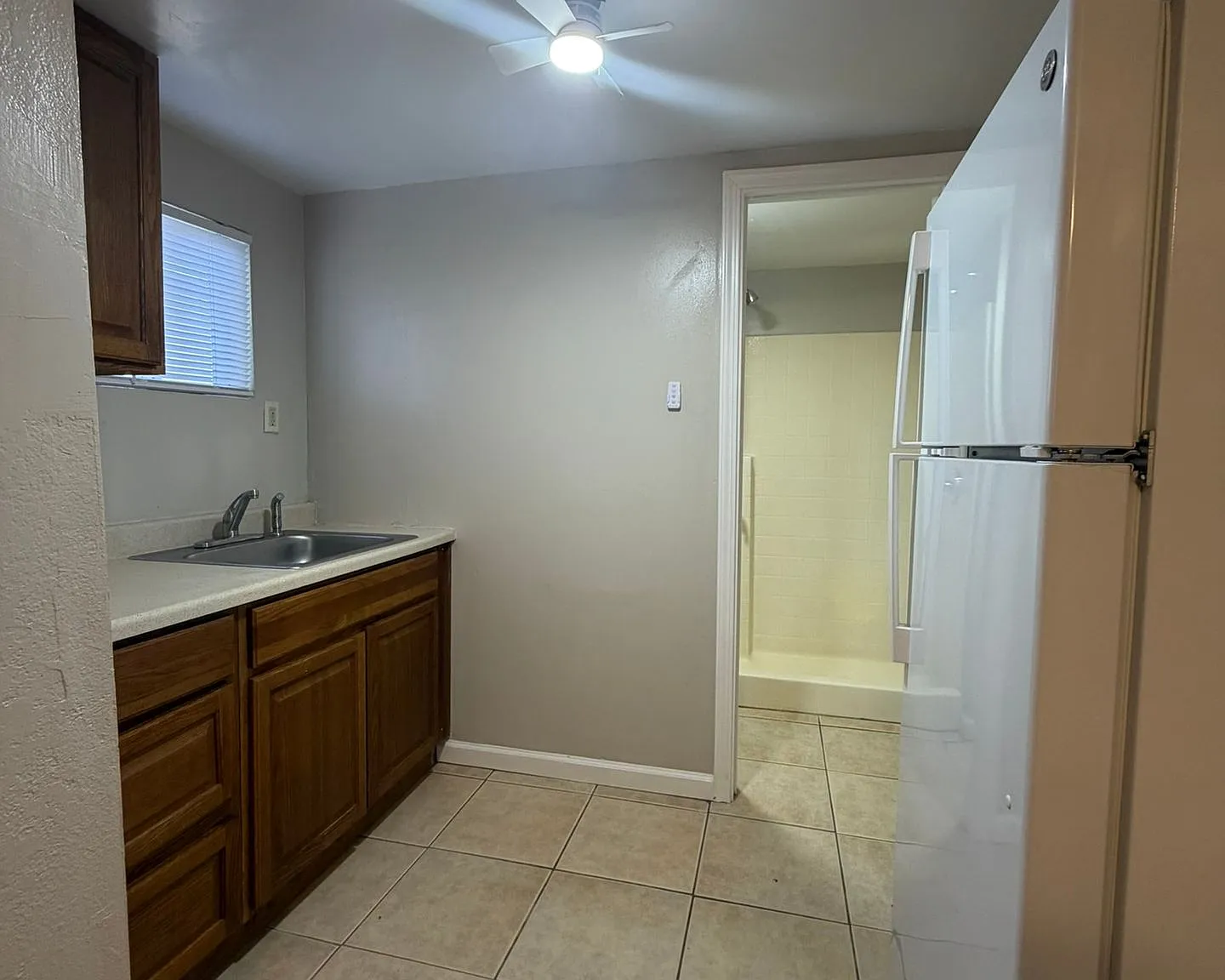 561 N. G Street - B - LD 136 — Photo 4