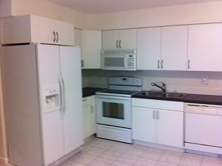 4th image of 522 N 24th Ave