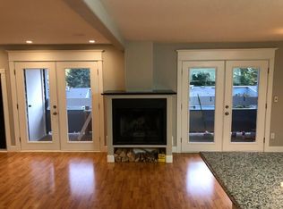 9350 Redmond Woodinville Rd NE APT B214, Redmond, WA 98052