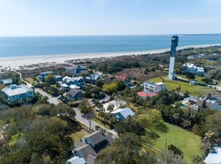 204 Station 19 St, Sullivans Island, SC 29482