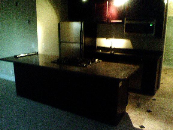 4th image of 700 E 8th St Unit 7E