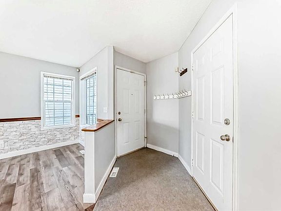 4th image of 10800 S Hidden Valley Dr NW