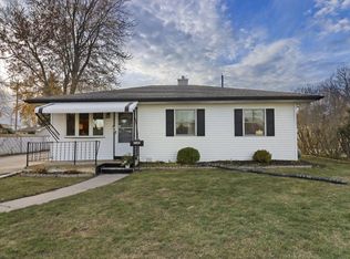 8542 19th Ave, Kenosha, WI 53143