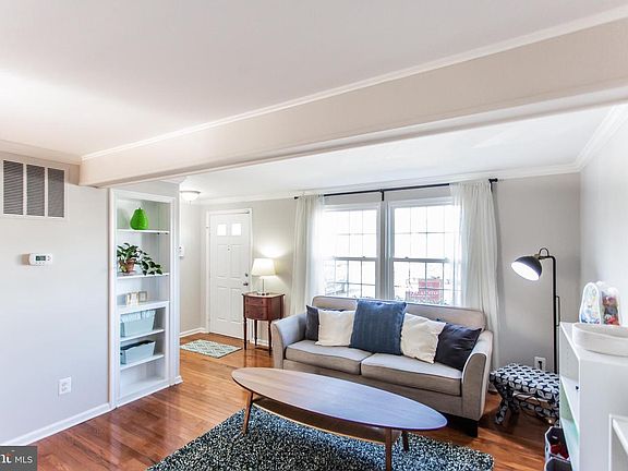 2nd image of 12964 Augustus Ct