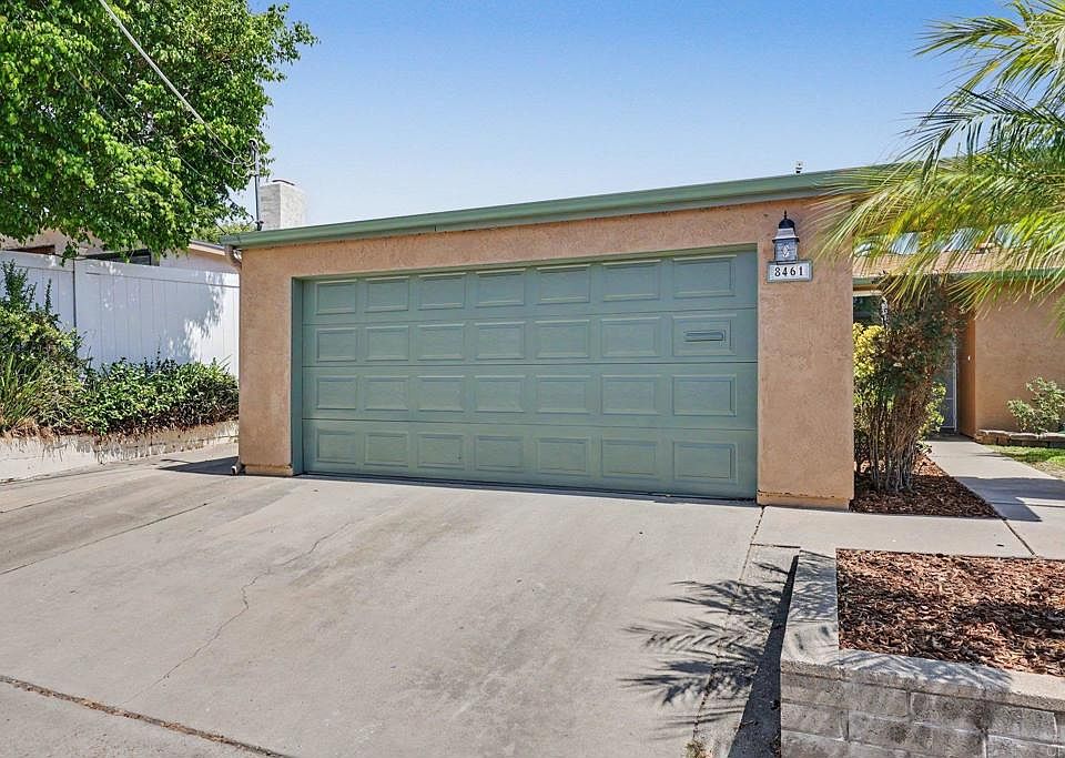 1st image of 8461 Hudson Dr