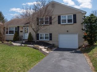 1208 Winstead Rd, Wilmington, DE 19803