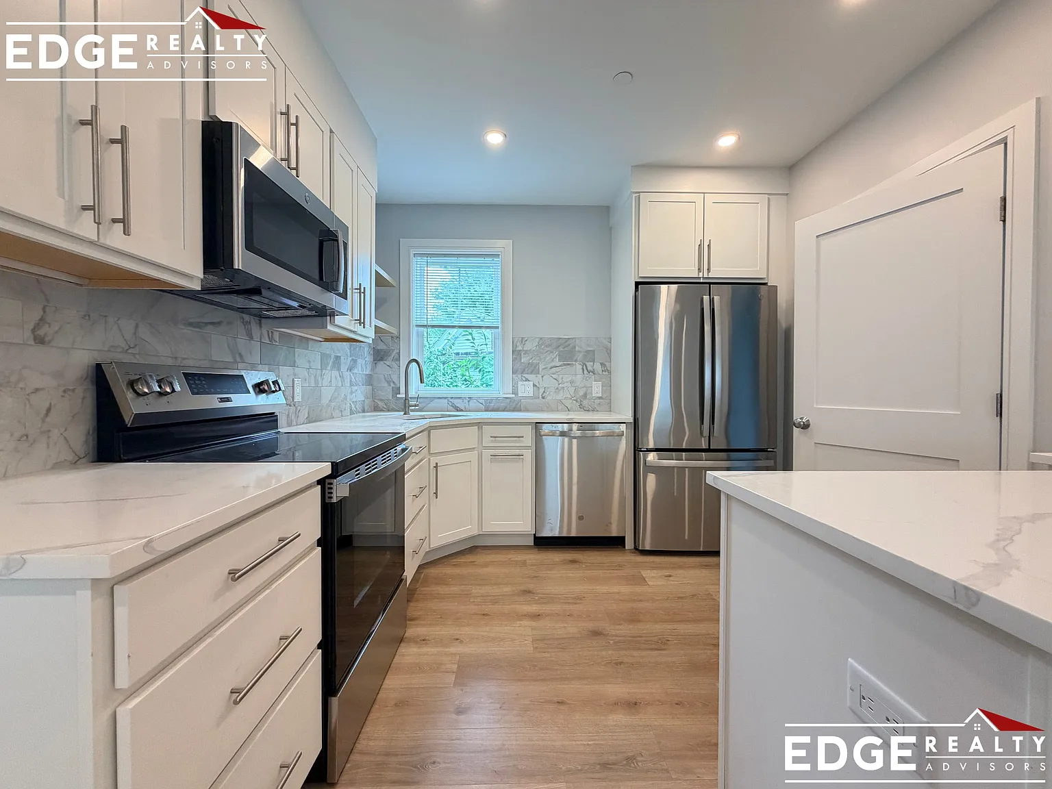 3 bed, 2.0 bath, $4,800 — Photo 1