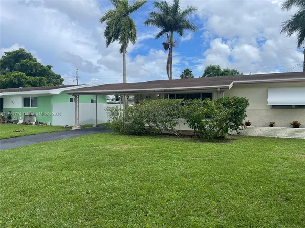 2837 Arcadia Dr, Miramar, FL 33023