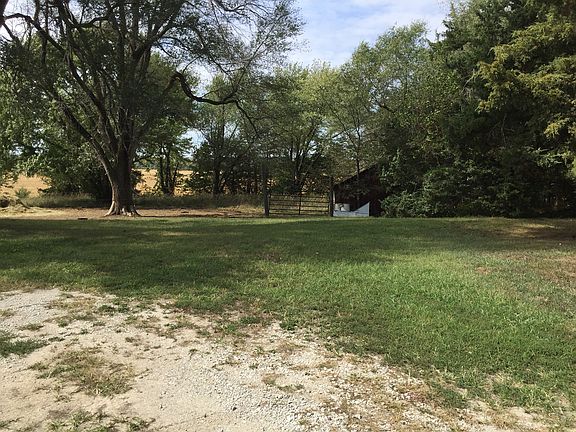 A hidden outbuilding