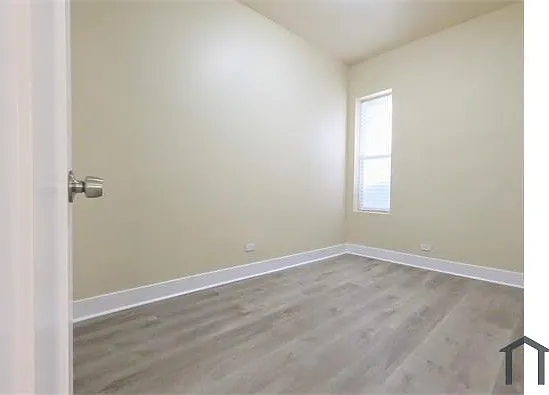 1645 S Homan Ave #2R — Photo 3