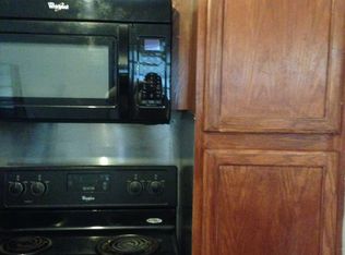 1004 Creek Ridge Rd, Greensboro, NC 27406