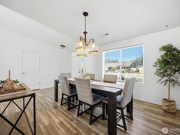4th image of 5211 Truman Lane