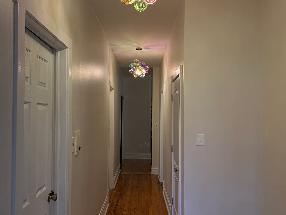 1215 W Waveland Ave #2