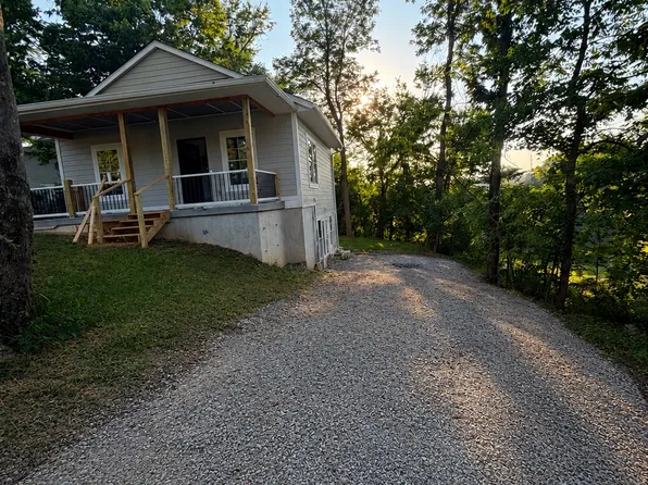 (undisclosed Address), Bedford, IN 47421