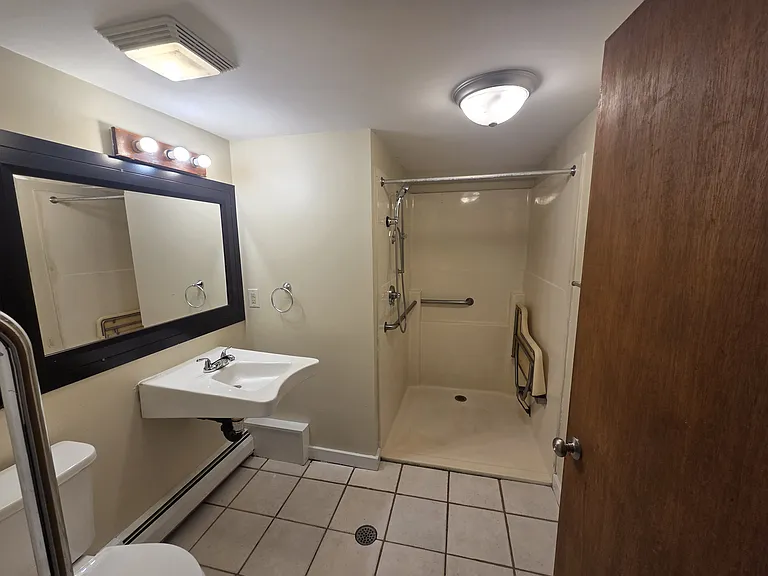 55 Pulaski St #55.5 — Photo 10