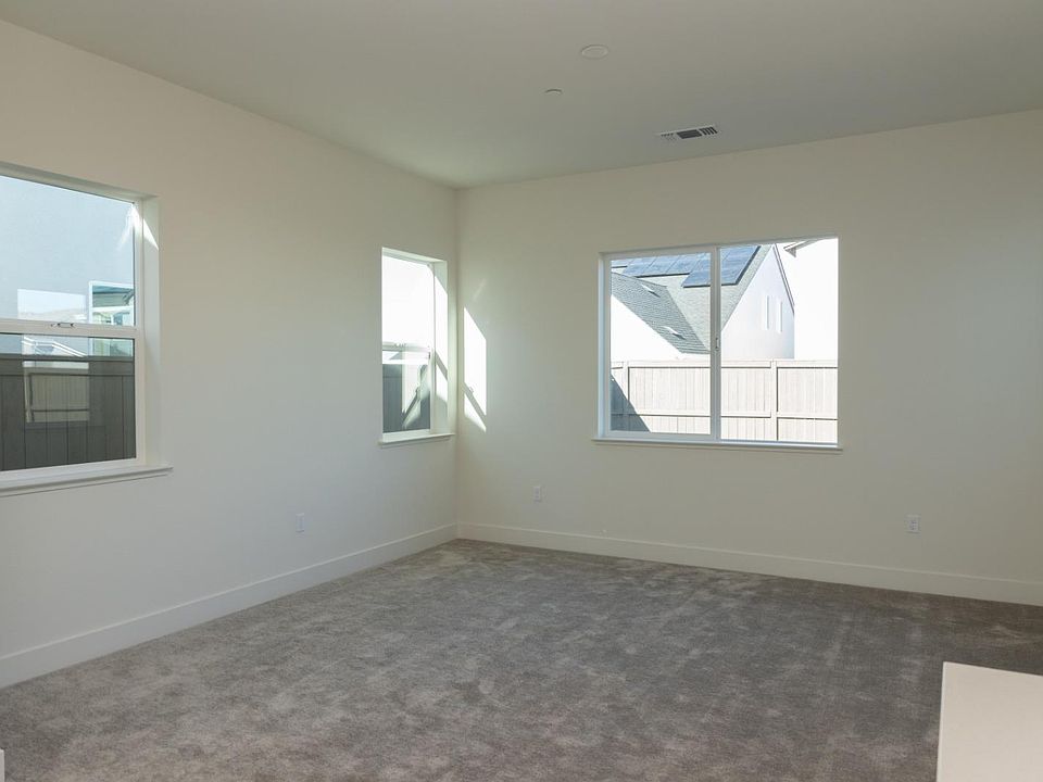 3059 Gaylene Ann Pl, Tracy, CA 95377 | Zillow