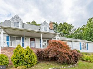 62 Fleetwood Rd, Staunton, VA 24401