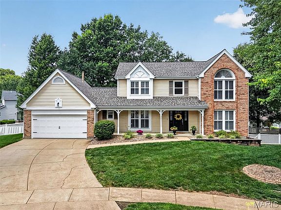 2nd image of 6 Wagonspring Ct