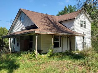 321 E Pine St, Mesick, MI 49668
