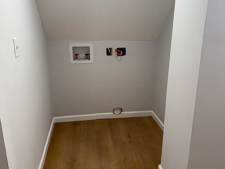 158 Pierre Ave #2 — Photo 1