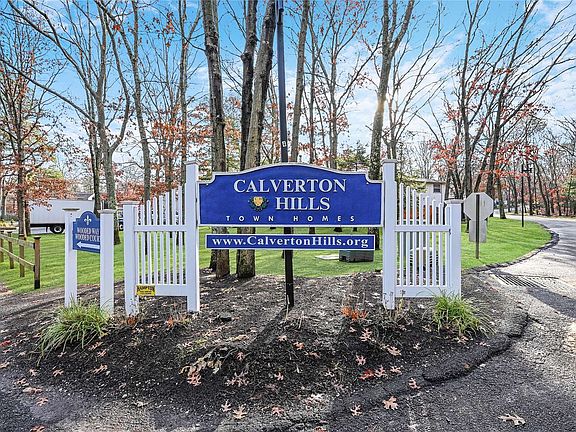 2nd image of 74 Wooded Ct #74