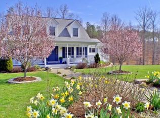 668 Fieldstone Dr, Keswick, VA 22947