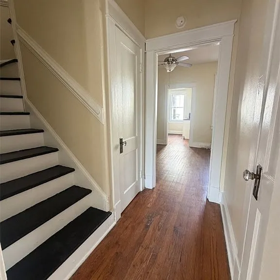 1003 Bank St — Photo 7
