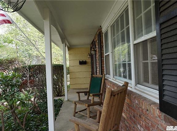 3rd image of 3470 Homestead Ave