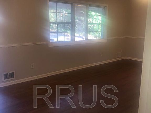 4th image of 2176 Lilac Ln