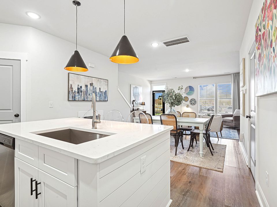Blu South - Cobalt - Kitchen 4