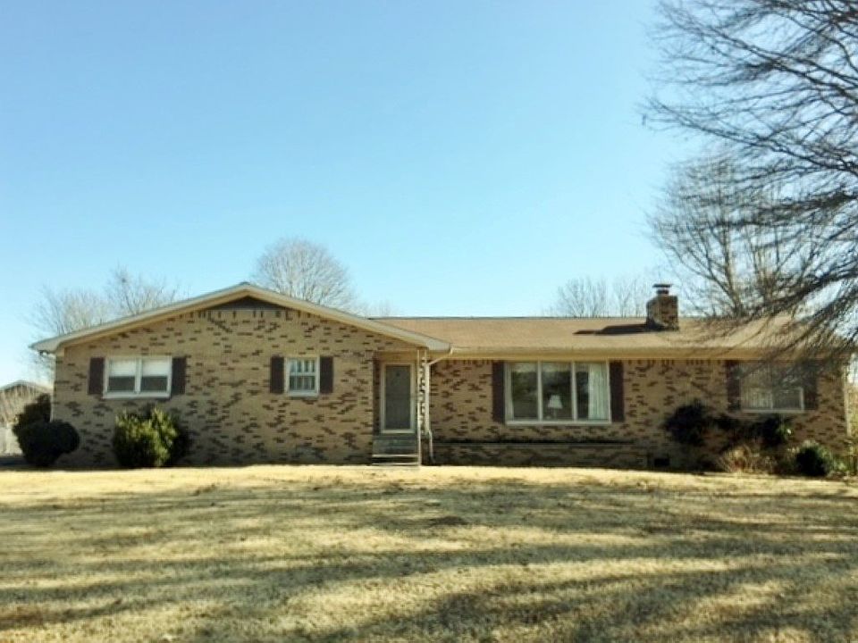 1st image of 170 Charlotte Ann Dr