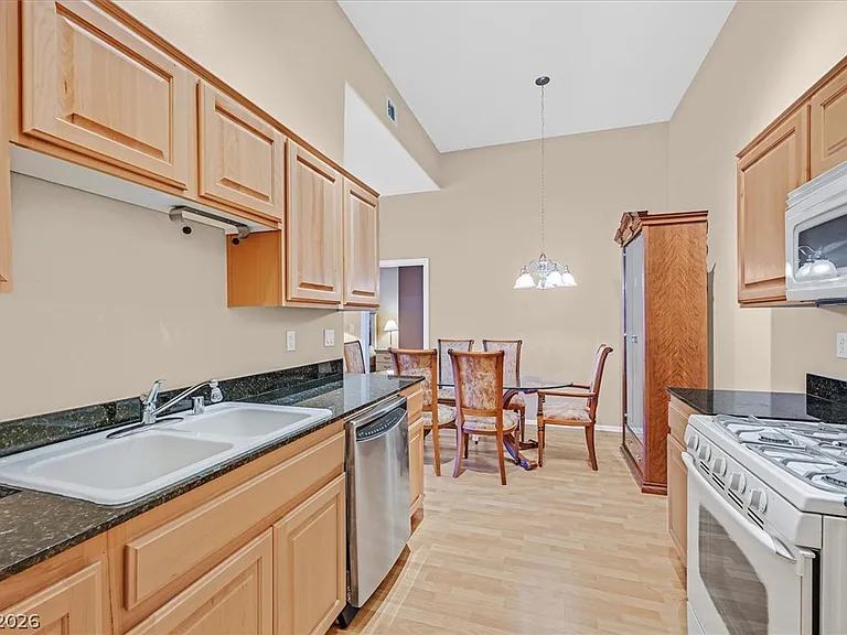 8805 Jeffreys St #1088 — Photo 6