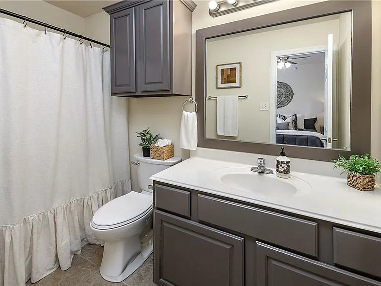 305 Holleman Dr E #102 — Photo 20