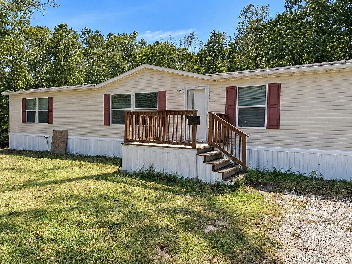 3 bed, 2.0 bath, 952 sqft, $1,650 — Photo 2