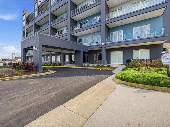 4th image of 40 Rader St APT 101