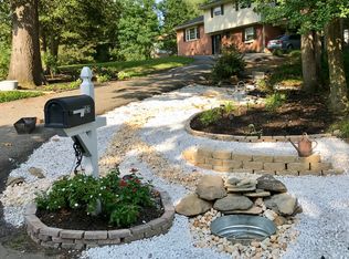 627 Scarlet Oak Rd, North Chesterfield, VA 23235